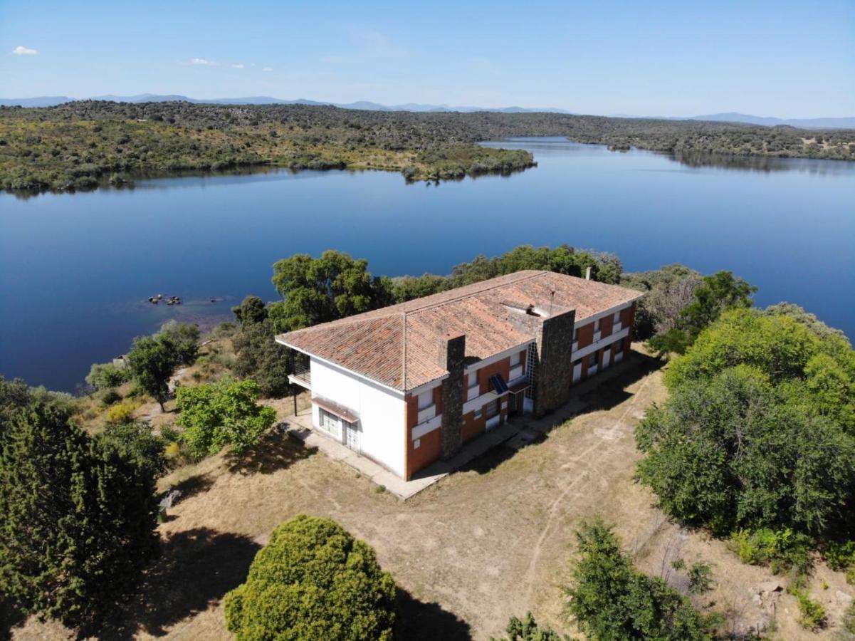 Albergue Alagon Natura Valdeobispo Zewnętrze zdjęcie